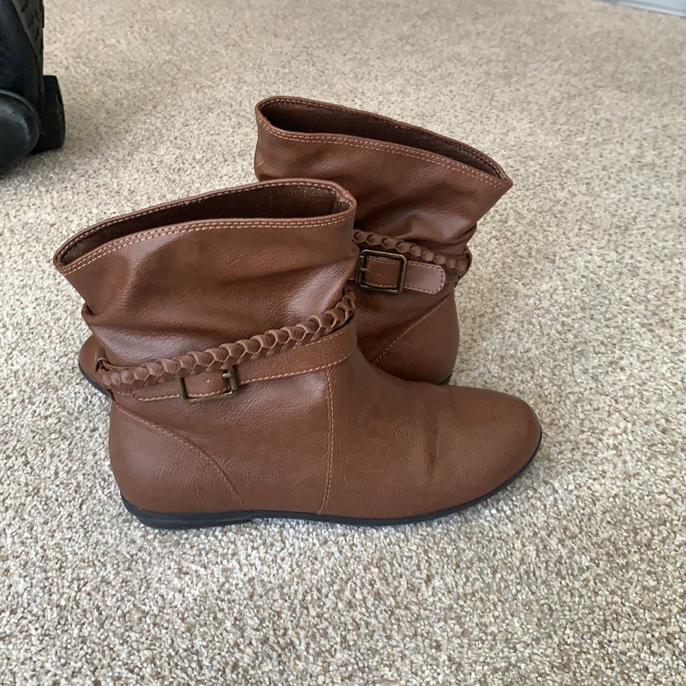 Size 6 1/2 wide ankle boots.
